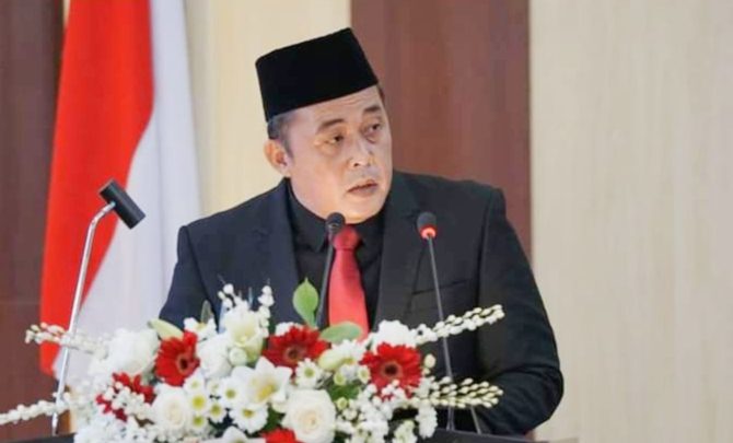 Hadiri Pelantikan PAW Sisa Periode 2019-2024, Aulia Rachman: Makin Perkuat Kinerja DPRD Medan