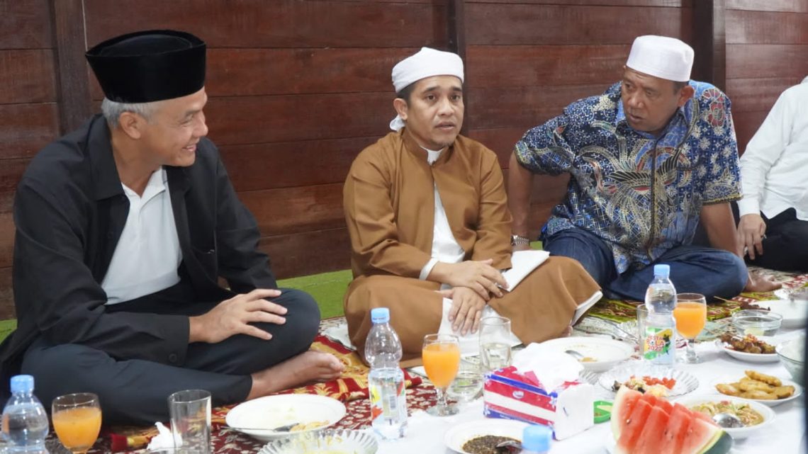 Kunjungi Tuan Guru Besilam, Ganjar Pranowo Disambut Plt Bupati Langkat