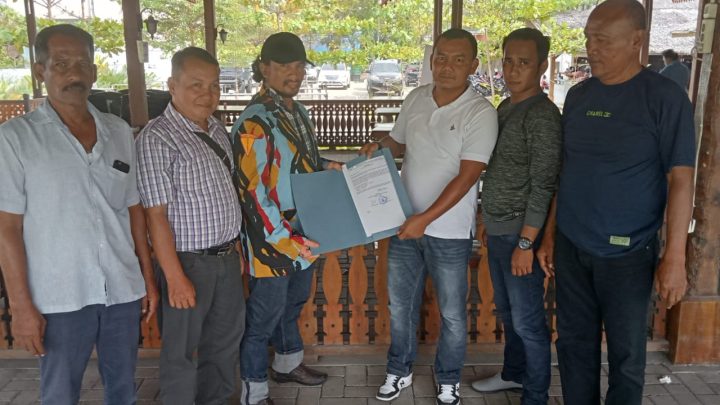 Ketua PKN Langkat Serahkan SK Ketua Kecamatan Stabat