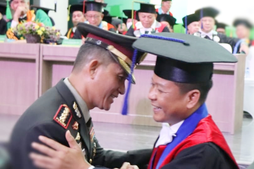 Kapolrestabes Medan Hadiri Pengukuhan Guru Besar USU