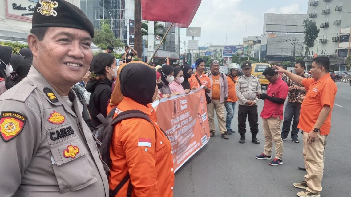Polrestabes Medan Kawal Aksi Unjuk Rasa Partai Buruh Sumut