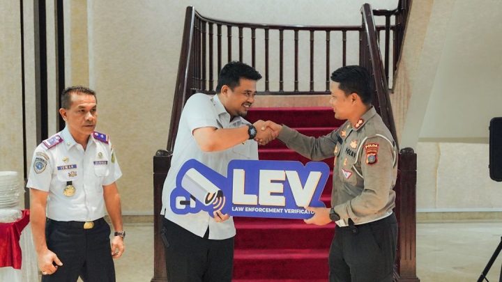 Pemko Medan Serahkan Aplikasi LEV kepada Polda Sumut