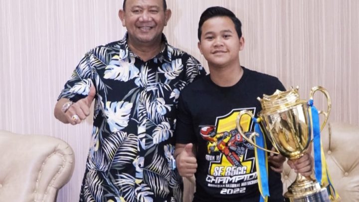 Syah Afanding Bangga Gio Vandio Putra Tanjungpura Juara Nasional Moto Cross