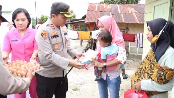 Kapolres Simalungun Gelar PMT kepada 100 Anak Asuh Polres Simalungun