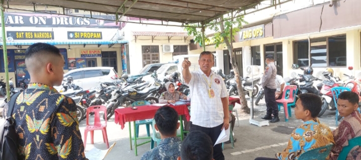 Hari Terakhir Pendaftaran Anggota Polri, Warga Masih Antusias Mendaftar