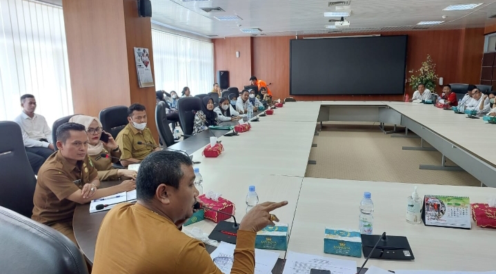 Komisi II Komit Perjuangkan Kebutuhan Guru Honor Kota Medan