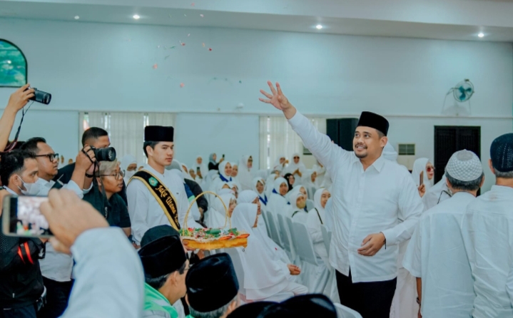 Bobby Nasution Tepungtawari 2.152 Calhaj Kota Medan
