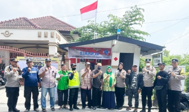 Sat Binmas Polrestabes Medan Laksanakan Penilaian Perlombaan Pos Siskamling di Komplek Wartawan