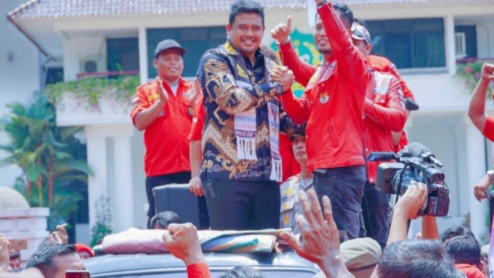 Temui Massa PBB, Bobby Nasution: Dulu Tempat ‘Aneh-aneh’ Tak Diprotes, Sekarang Jadi Tempat Ibadah Mengapa Marah?