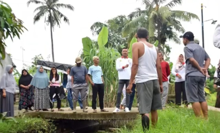 Warga Labuhan Keluhkan Limbah Air Bercampur Lumpur Perumda Tirtanadi