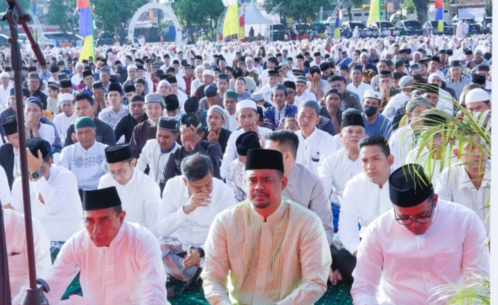 Shalat Idul Adha di Medan Utara, Bobby Nasution Ingin Seluruh Masyarakat Rasakan Esensi Berbagi
