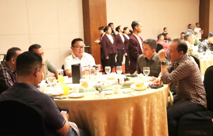 Kapolrestabes Medan Hadiri Acara Makan Malam Bersama Kapolda Sumut