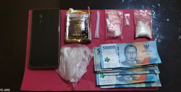 Satres Narkoba Polres Labuhanbatu Tangkap Pengedar Sabu Kualuh Ledong