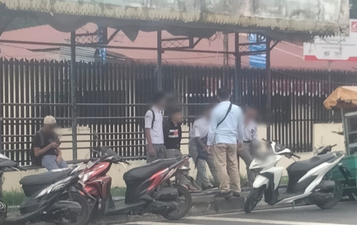 Cegah Tawuran, Polisi Bubarkan Tongkrongan Pelajar di Jalan Gedung Arca Medan