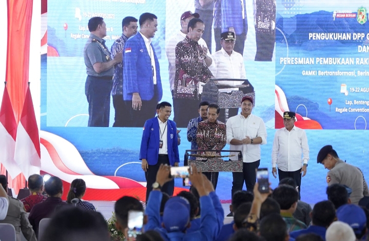Bobby Nasution Dampingi Presiden Jokowi Hadiri Pengukuhan DPP GAMKI