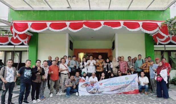 Dinas Kominfo Medan dan Wartawan Kunjungi Yogyakarta