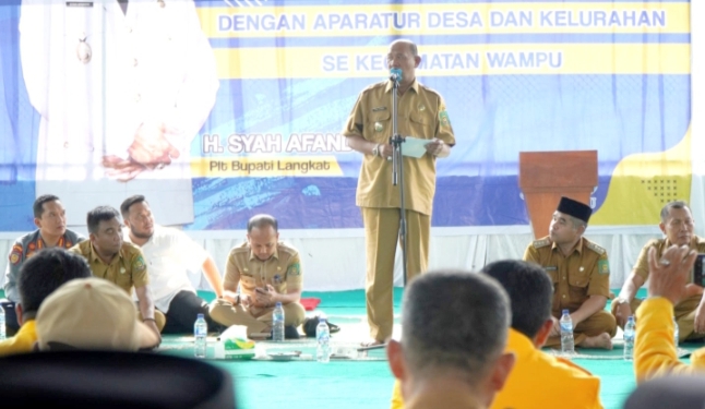 BKAD Kecamatan Wampu Dikukuhkan, Syah Afandin: Berikan Pelayanan 24 Jam ke Warga