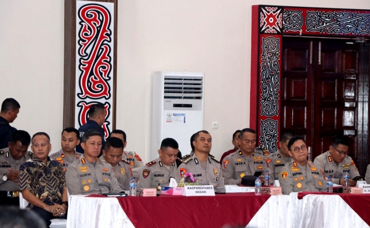 Ikuti Digital Tactical Game di Brimob, Kapolrestabes Medan: Berkomitmen Jaga Keamanan dan Ketertiban Selama Pemilu 2024