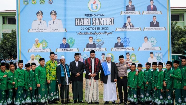 Diikuti Ratusan Santri, Bobby Nasution Jadi Pembina Upacara Peringatan Hari Santri Nasional