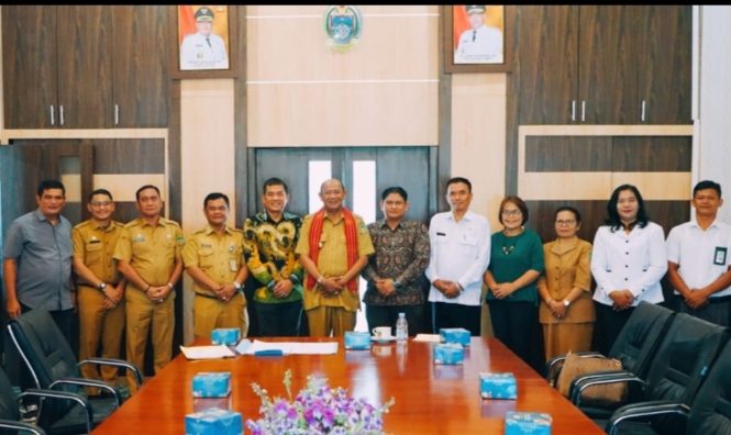 Syah Afandin Terima Audiensi Panitia Perayaan Natal Oikumene dan Pesparawi