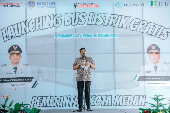 Bobby Nasution Uji Coba Bus Listrik, Mulai Besok Dioperasikan Gratis Pukul 06.30 – 22.00 WIB
