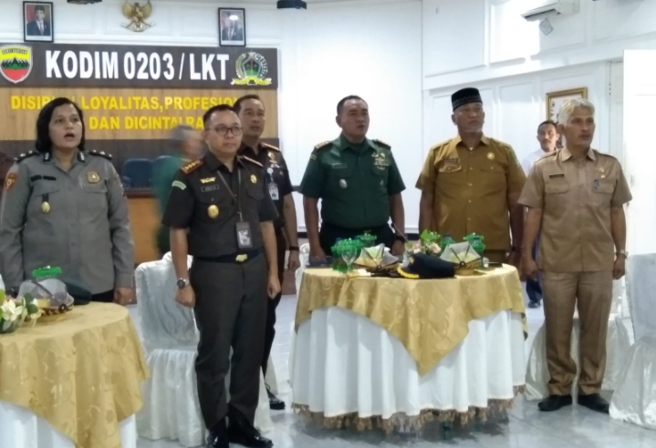 Pemkab Langkat Hadiri Komsos di Kodim 0203/LKT