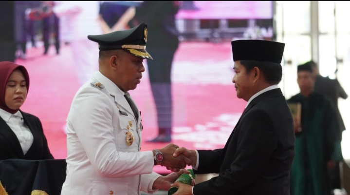 PJ Gubsu Hassanudin Lantik Faisal Hasrimy Sebagai PJ Bupati Langkat