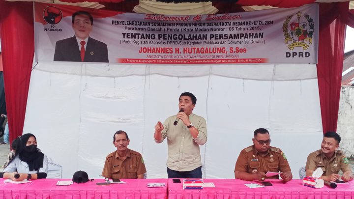 Johannes Hutagalung Berharap di Tiap Lingkungan Ada Bank Sampah