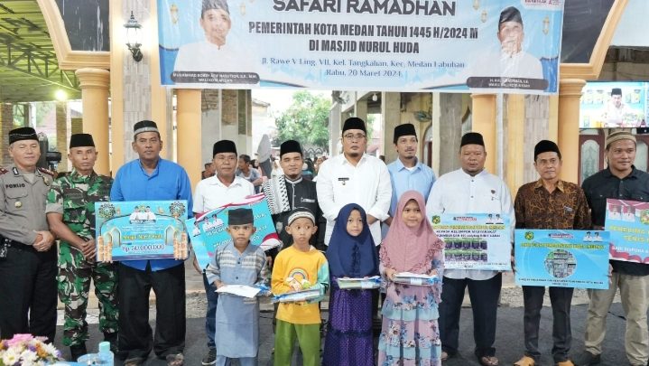 Pemko Medan Salurkan Bantuan Rp50 Juta Untuk Pembangunan Masjid di Medan Labuhan