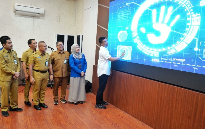 Wali Kota Medan Launching Program Satu Kecamatan Satu Kelurahan Cantik