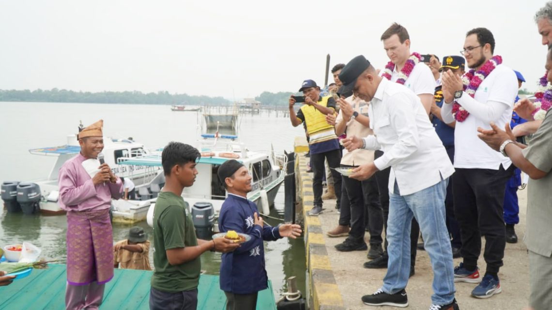 Pj. Bupati Langkat Resmikan Boat Sekolah dari YAGASU