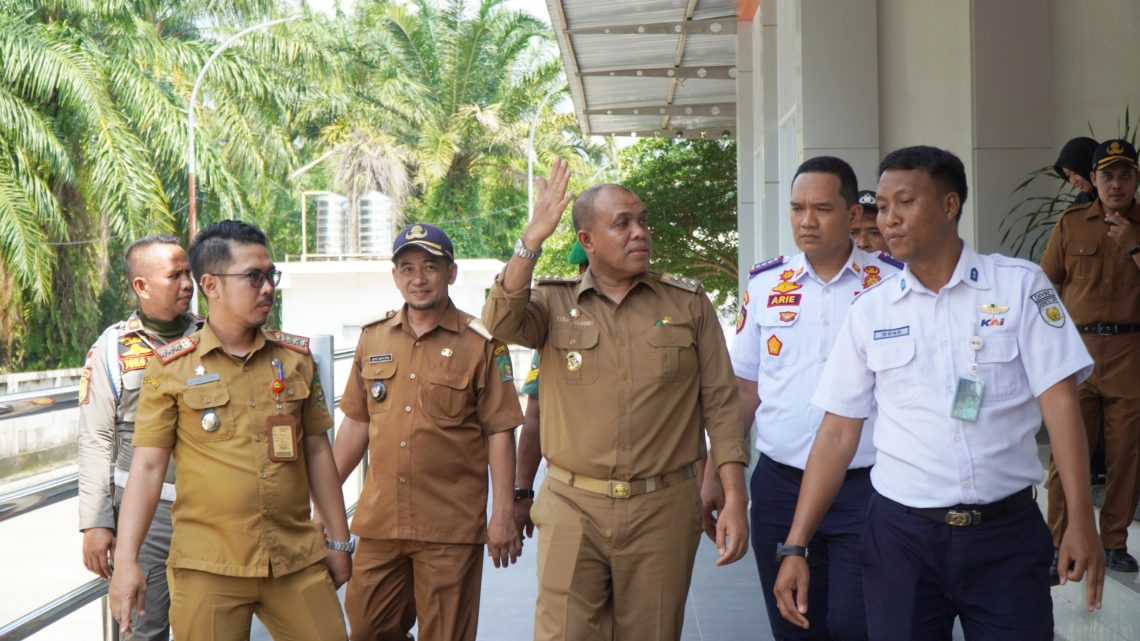 Pj. Bupati Langkat Ajak Masyarakat Gunakan Transportasi Kereta Api