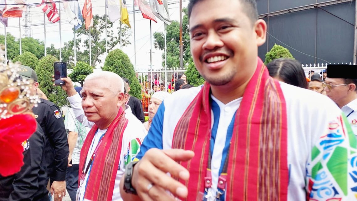 Paslon Bobby-Surya Resmi Mendaftar ke KPU Sumut