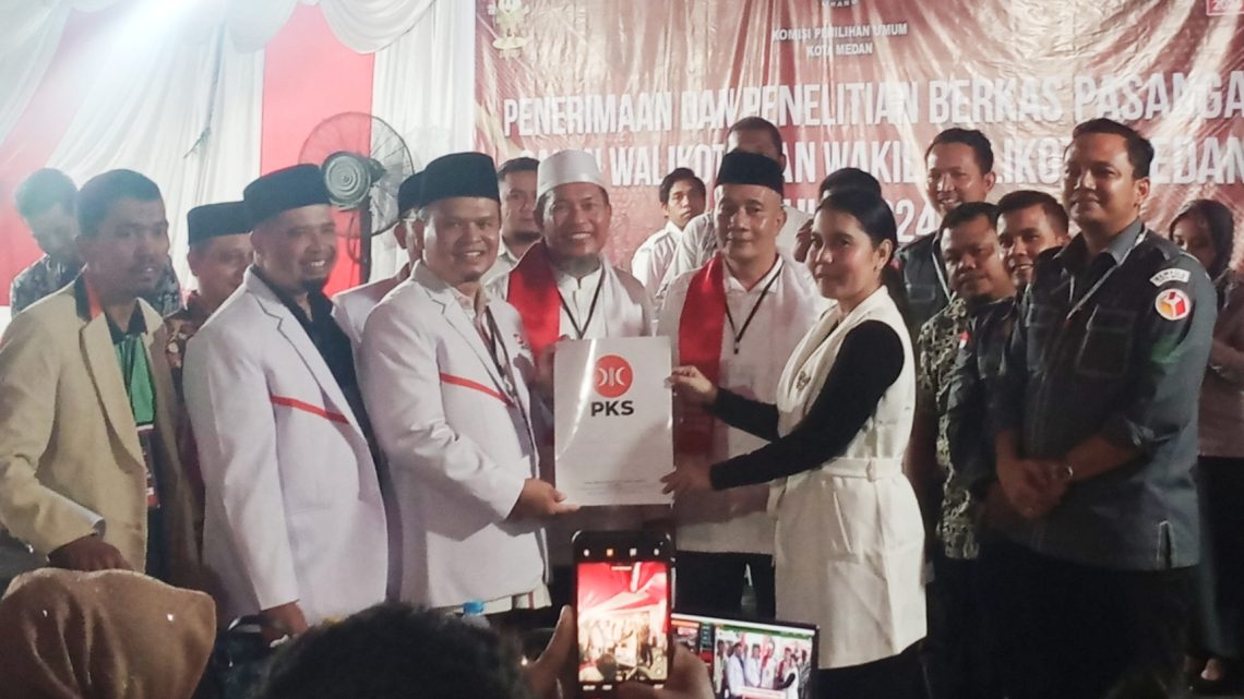 Resmi Mendaftar, Hidayatullah-Yasir Ridho Jadi Poros Ketiga di Pilkada Kota Medan 2024