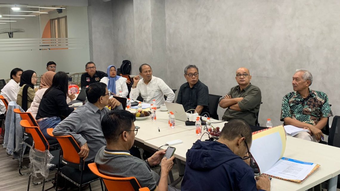 Ketum PWI Pusat Hendry CH Bangun Pimpin Rapat Pengurus Harian