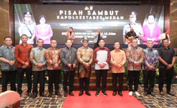 Ketua DPRD Medan Sementara Hadiri Acara Pisah Sambut Kapolrestabes Medan