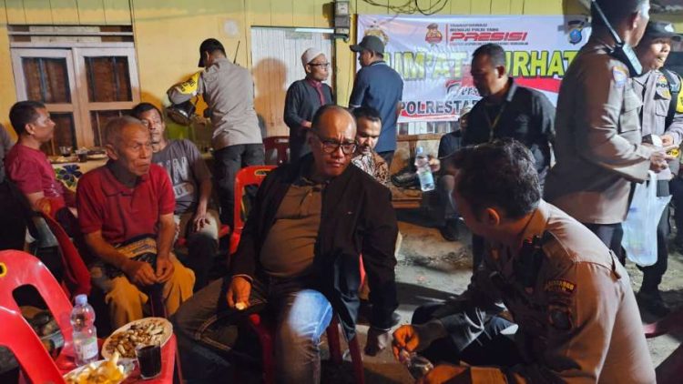Kapolrestabes Medan ajak Warga Sari Rejo Polonia Jaga Kamtibmas
