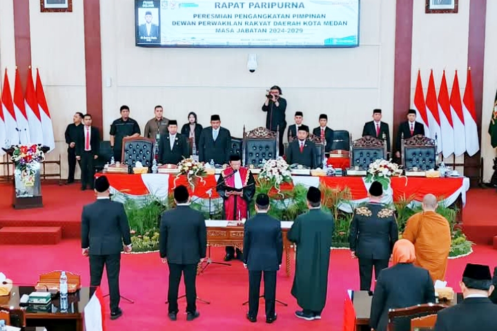 Syaiful Ramadhan Pimpin Rapat Paripurna Pelantikan Pimpinan DPRD Medan