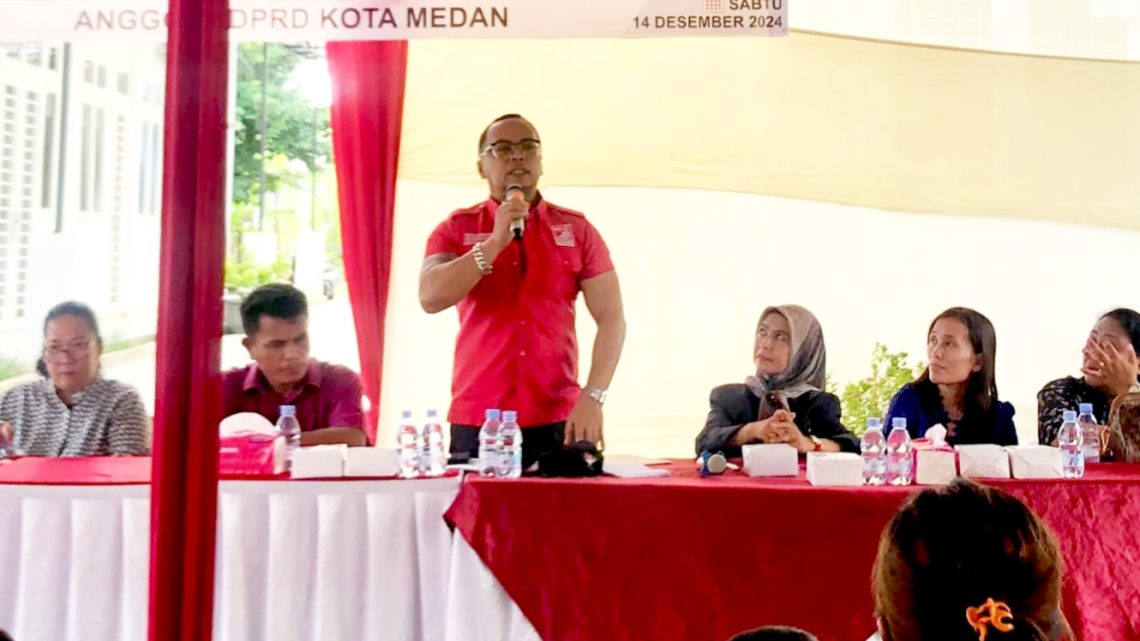 Renville Napitupulu Sesalkan Korban Banjir Medan Tak Dapat Bantuan Pemerintah