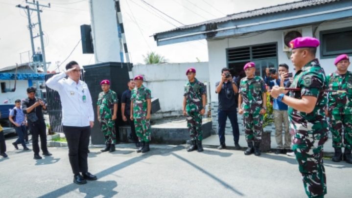 Bangun Medan Utara, Rico Waas Tingkatkan Sinergitas dengan Yonmarhanlan I Belawan