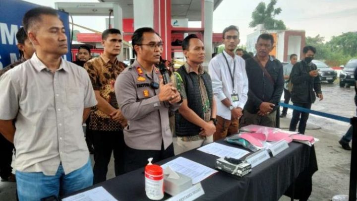 Polrestabes Medan Ringkus 3 Tersangka Pengoplos BBM