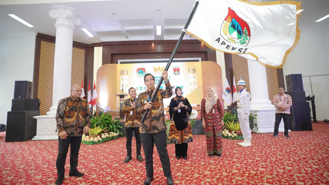 Rico Waas Terpilih Sebagai Ketua Komwil I APEKSI