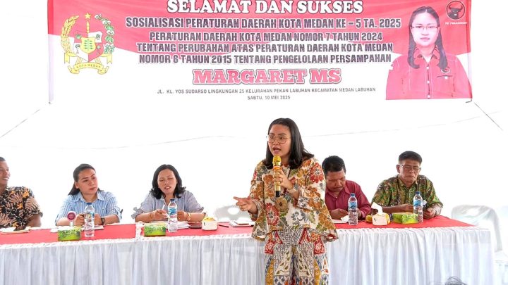 Warga Pekan Labuhan Keluhkan Sampah di Sungai Deli, Margaret MS Minta Perhatian Pemko Medan