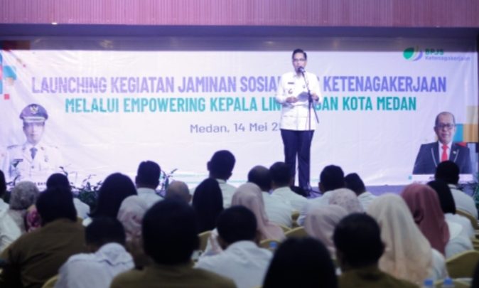 Rico Waas Minta Setiap Kepling Ajak 25 Warganya Ikut BPJS Ketenagakerjaan