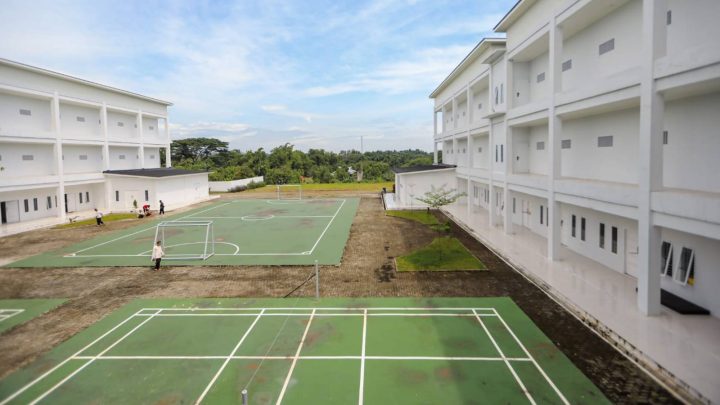 Pastikan Berfungsi, Rico Waas Tinjau Rumah Perlindungan Sosial