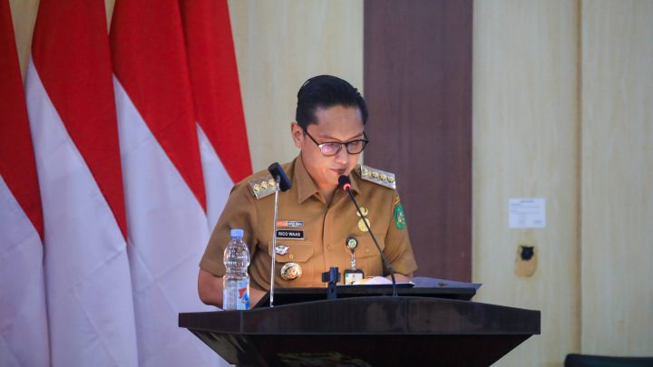 Rico Waas Sampaikan Penjelasan Ranperda Kota Medan tentang Pencegahan dan Penanggulangan Kebakaran