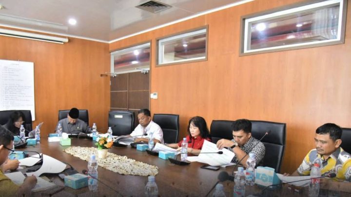 Komisi II Gelar Rapat Evaluasi Kinerja OPD Medan