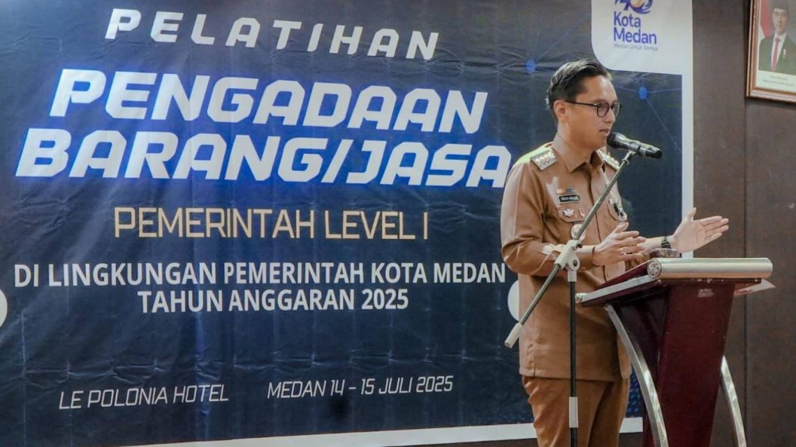 Rico Waas Buka Pelatihan Pengadaan Barang/Jasa Pemerintah Level I