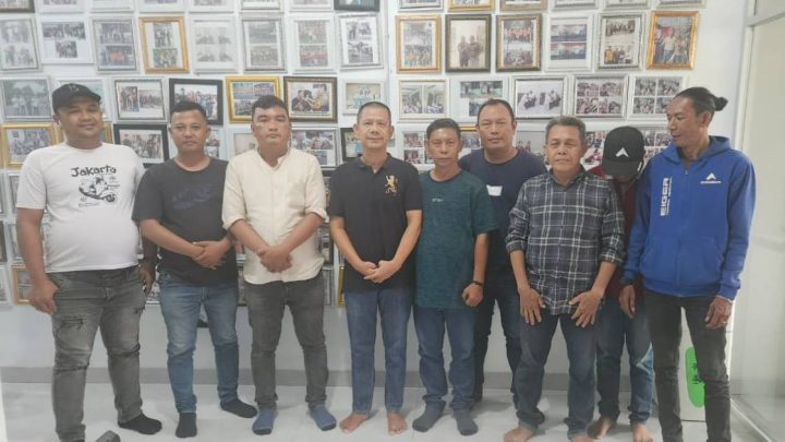 Chairum Lubis SH : “Jumat Barokah” Berbagi Beras Membentuk Jalinan Silaturahmi