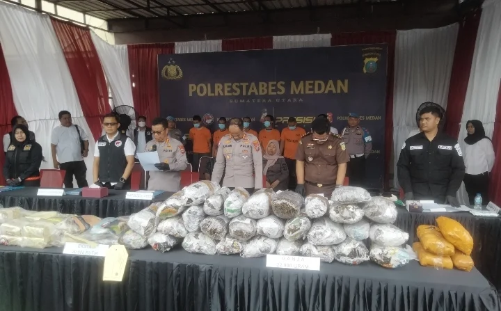 Polrestabes Medan Musnahkan Narkotika Jenis Sabu Sebanyak 29.731,65 Gram, 19.800 Butir Ekstasi dan 22.750 Gram Ganja
